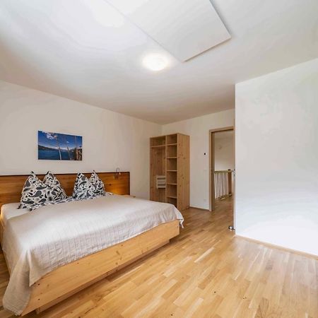 4Luxurioeses Ferienhaus In Traumhafter Landschaft Döbriach Extérieur photo