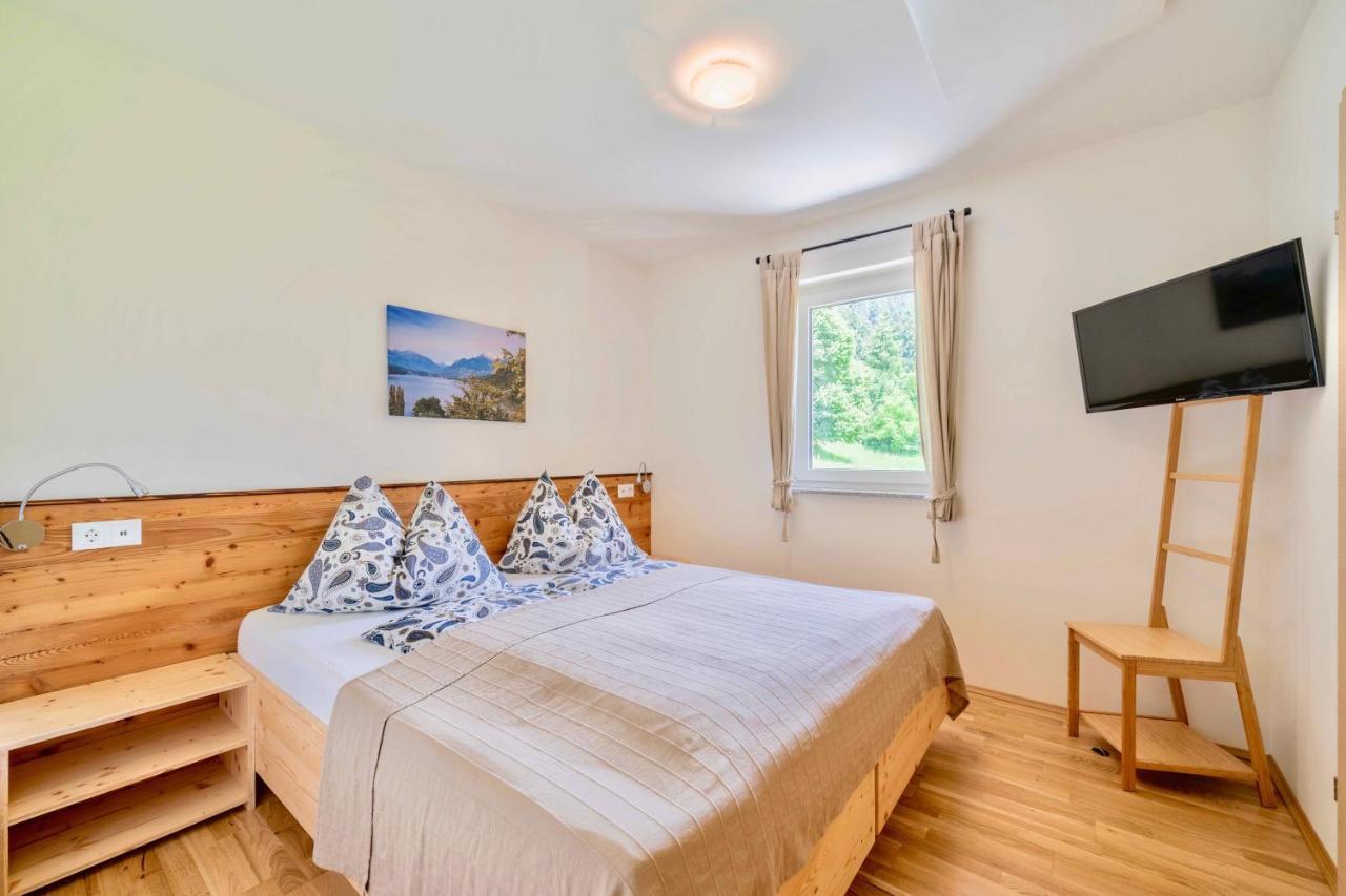 4Luxurioeses Ferienhaus In Traumhafter Landschaft Döbriach Extérieur photo