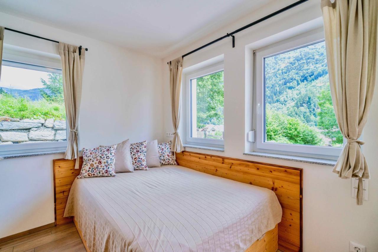 4Luxurioeses Ferienhaus In Traumhafter Landschaft Döbriach Extérieur photo
